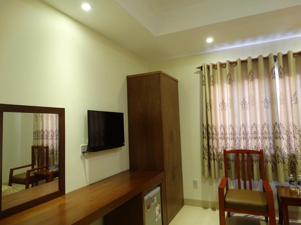 Hoa Vinh Hotel Ho Chi Minh City Exterior photo