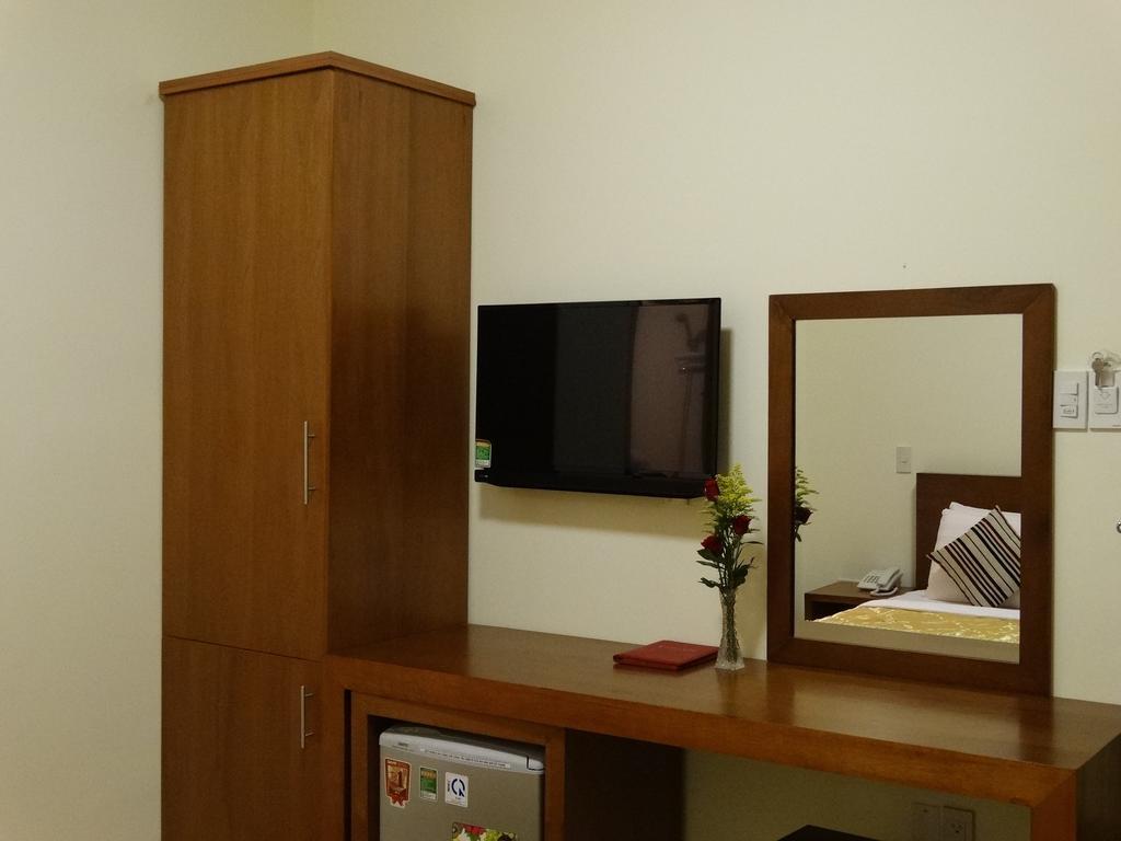 Hoa Vinh Hotel Ho Chi Minh City Room photo