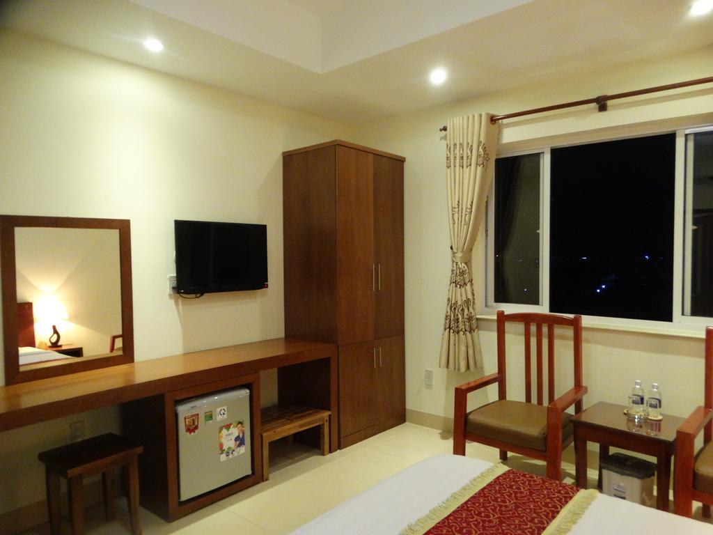 Hoa Vinh Hotel Ho Chi Minh City Exterior photo